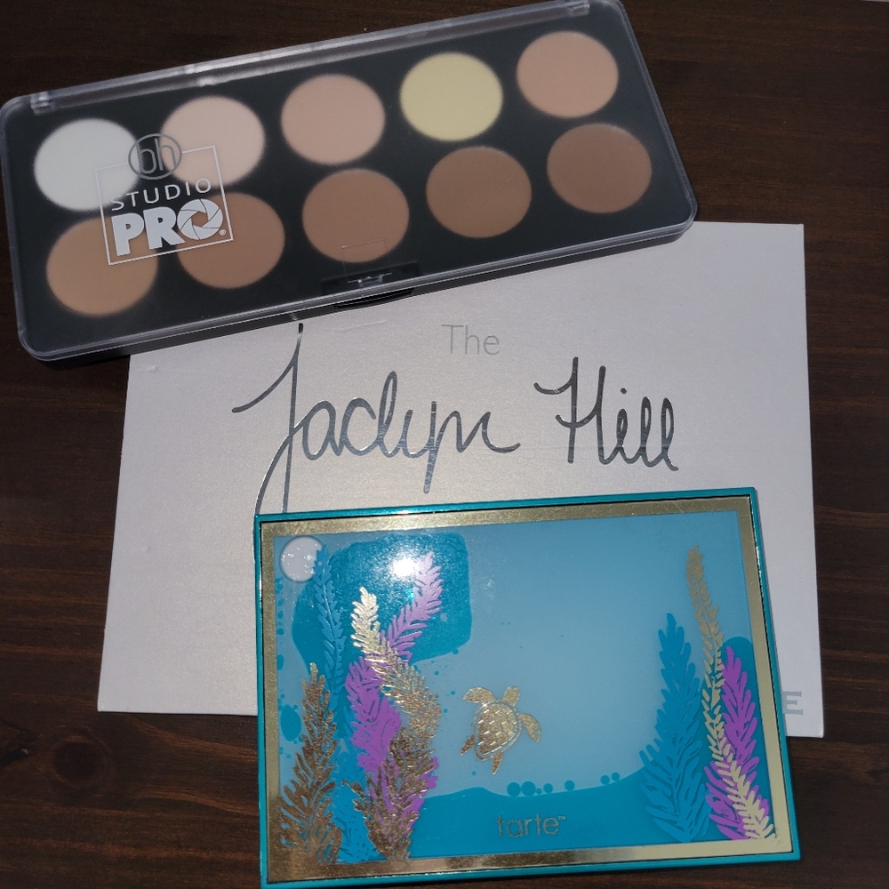 3 makeup palettes
